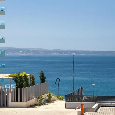 Sun Amfora Apartment Split